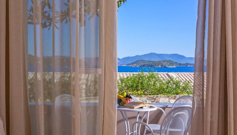 5* Kassandra Bay Resort, Suites & SPA