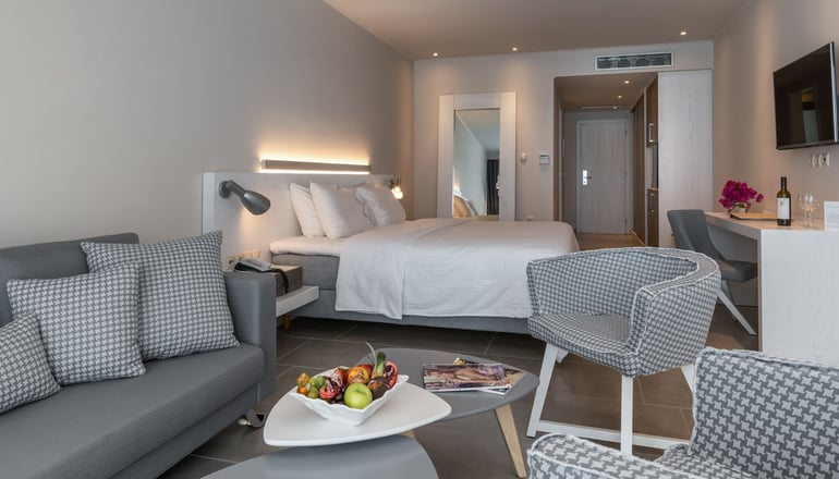 5* Kassandra Bay Resort, Suites & SPA