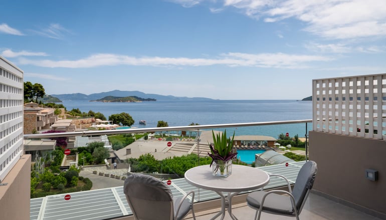 5* Kassandra Bay Resort, Suites & SPA