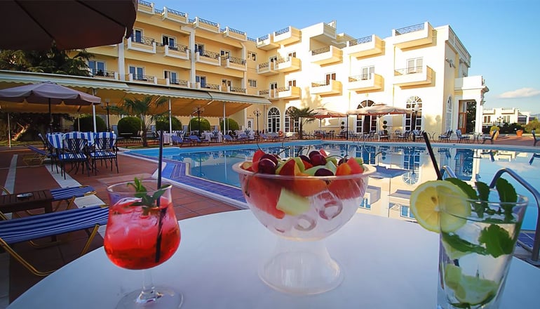 4* Kouros Hotel