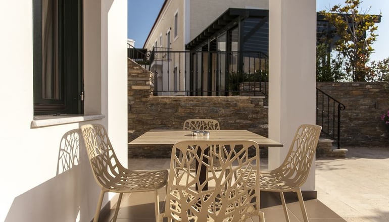 Krinos Suites Hotel - Μπατσί, Άνδρος
