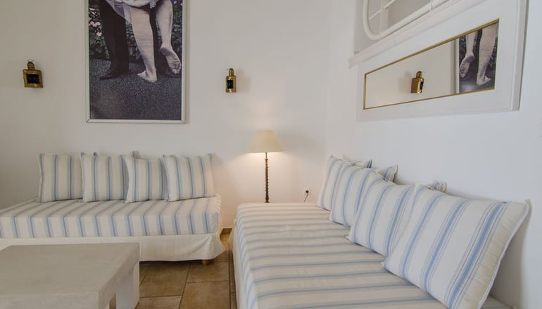 4* Levantes Hotel -  Μυλοπότας, Ίος