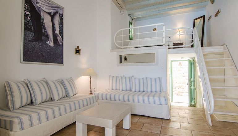4* Levantes Hotel -  Μυλοπότας, Ίος