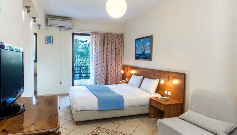 Lido Hotel - Μελίσσι, Ξυλόκαστρο