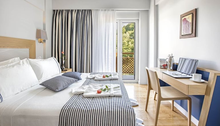 Mystery Skiathos Luxury Residence