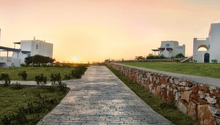 Naxian Resort