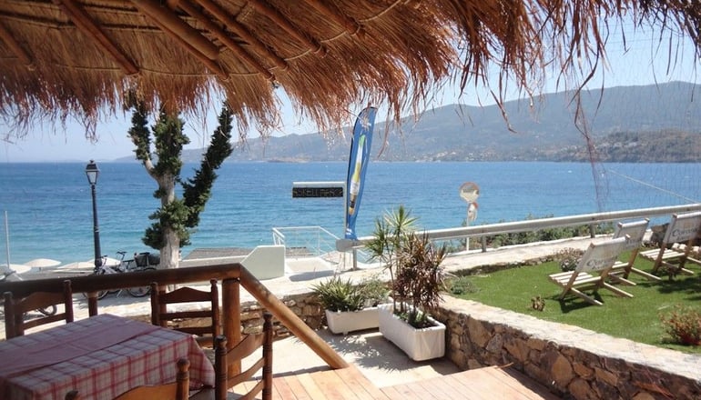 4* New Aegli Hotel