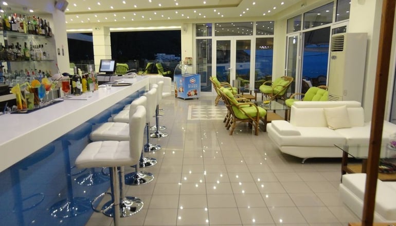 4* New Aegli Hotel