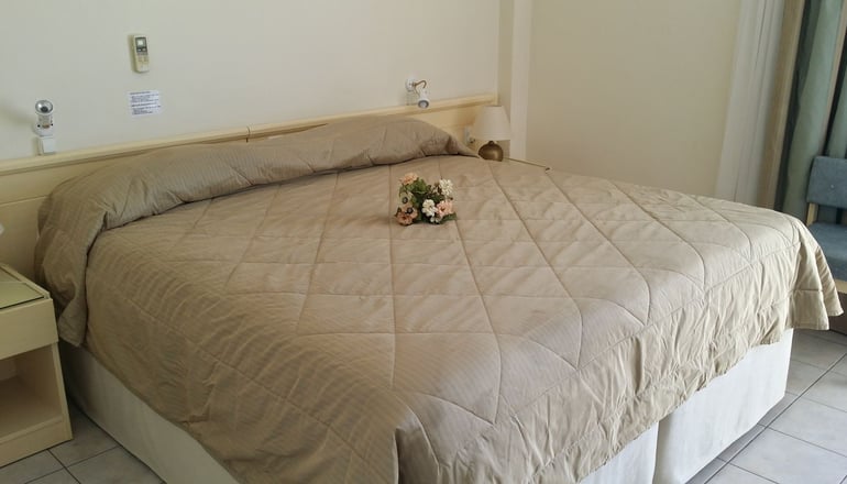 4* New Aegli Hotel