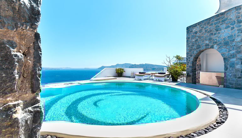 4* Santorini Secret Premium