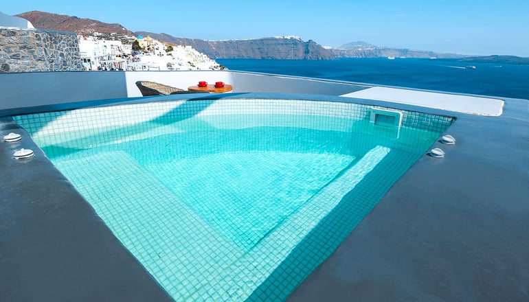 4* Santorini Secret Premium