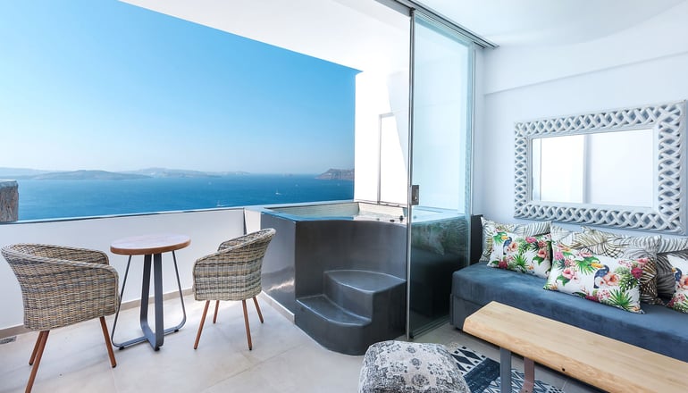 4* Santorini Secret Premium