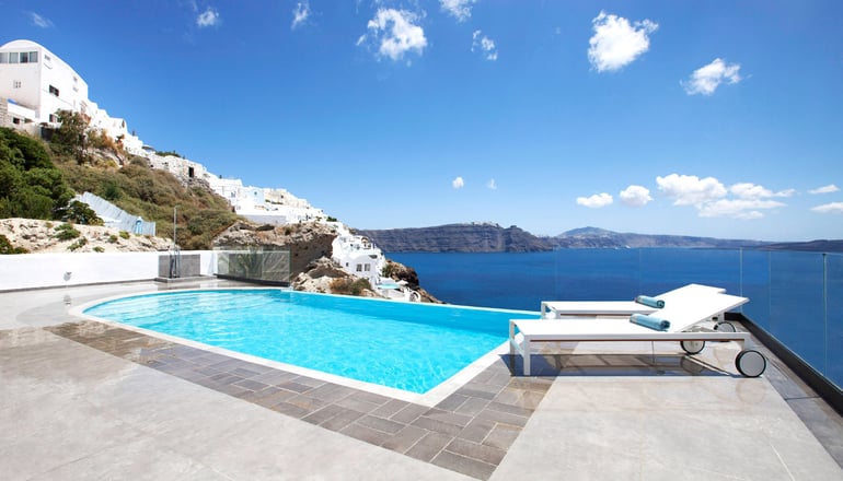 5* Santorini Secret Suites & Spa