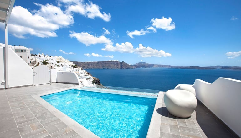 5* Santorini Secret Suites & Spa