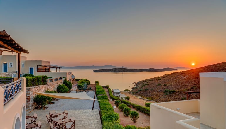 Sunrise Beach Suites - Αζόλιμνος, Σύρος