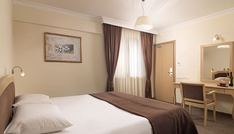 Airotel Parthenon Hotel