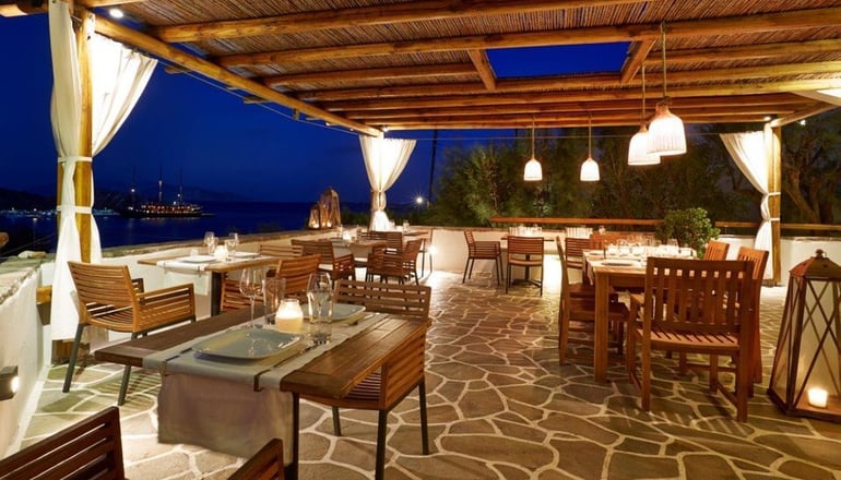 Vrahos Boutique Hotel - Καραβοστάσι, Φολέγανδρος