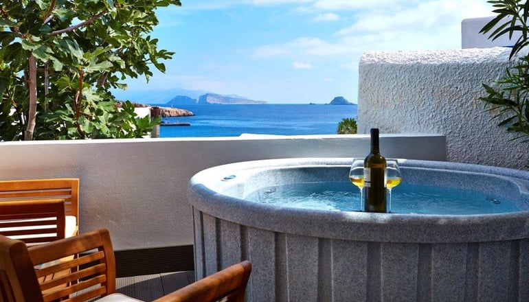 Vrahos Boutique Hotel - Καραβοστάσι, Φολέγανδρος