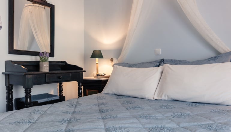 Yianna Hotel