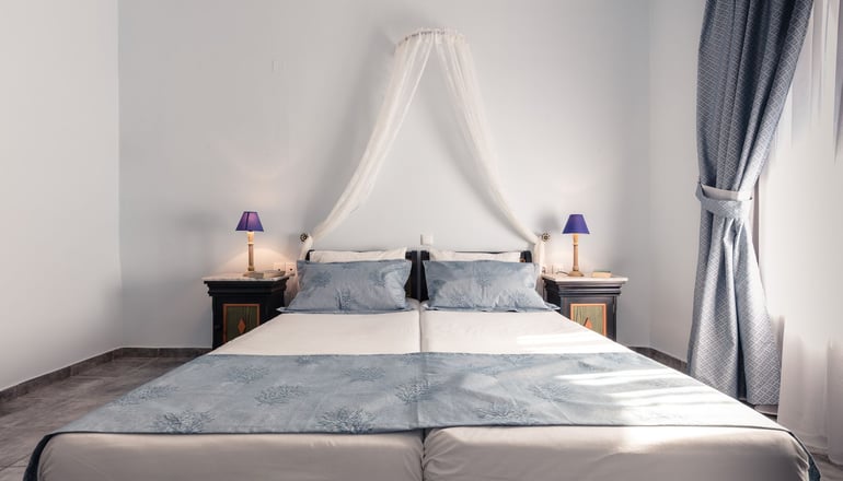 Yianna Hotel