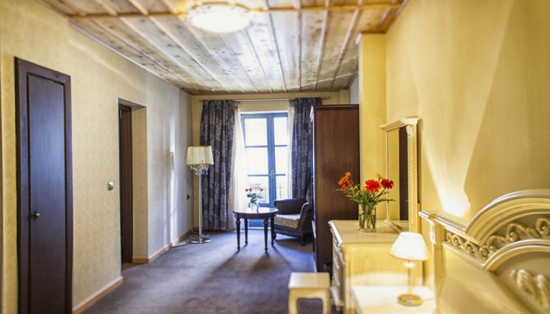 Hotel Dias