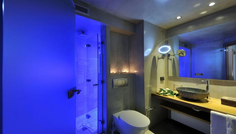 4* Valeni Boutique Hotel