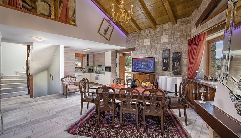 5* ViP Chalet 4 Season - Αράχωβα