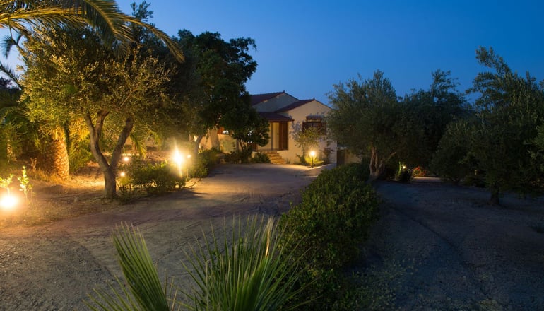 Michalis Apartment by Rentado Vacation