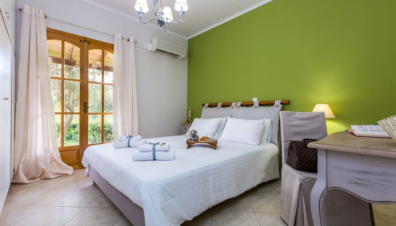 Michalis Apartment by Rentado Vacation