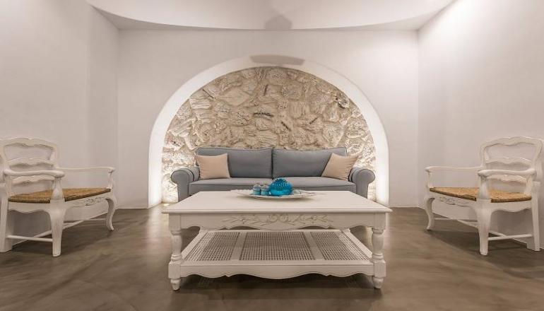 4* Cycladic Islands Hotel & Spa