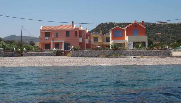 Nitellis Houses