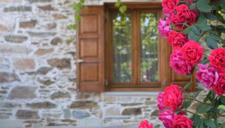 Country Hotel Triantafillies