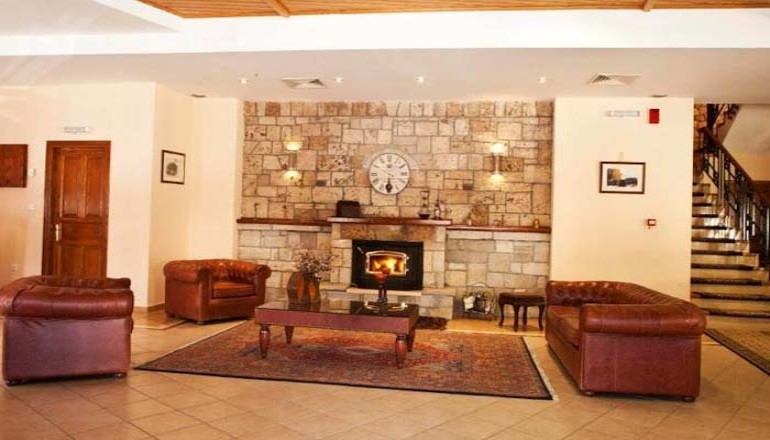 Κύναιθα Hotel