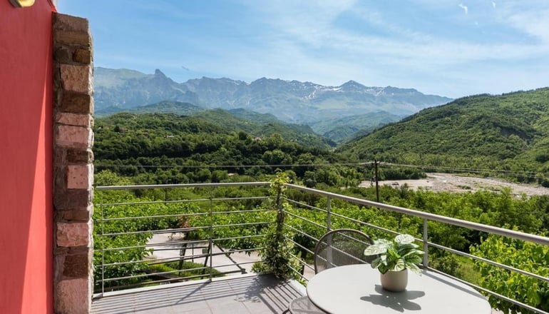 Gefiri Plakas Hotel - Τζουμέρκα