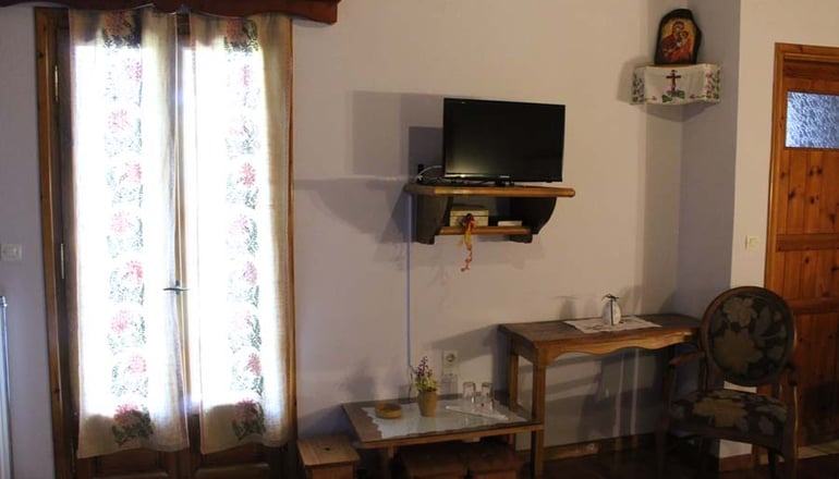 Παραδοσιακός Ξενώνας Μαρούσιω