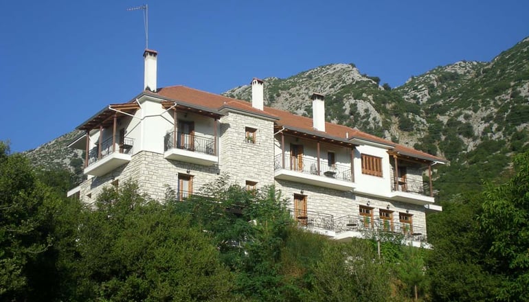 Παραδοσιακός Ξενώνας Μαρούσιω