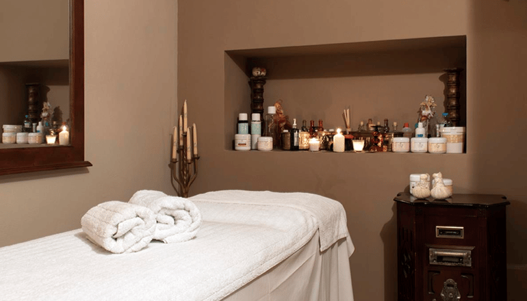 4* Αρχοντικό Φιαμέγκου