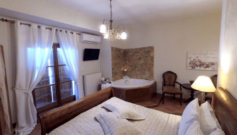 4* Αρχοντικό Φιαμέγκου