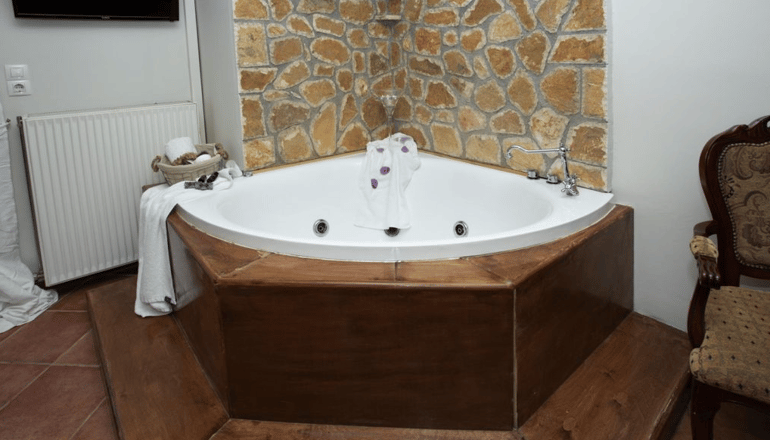 4* Αρχοντικό Φιαμέγκου