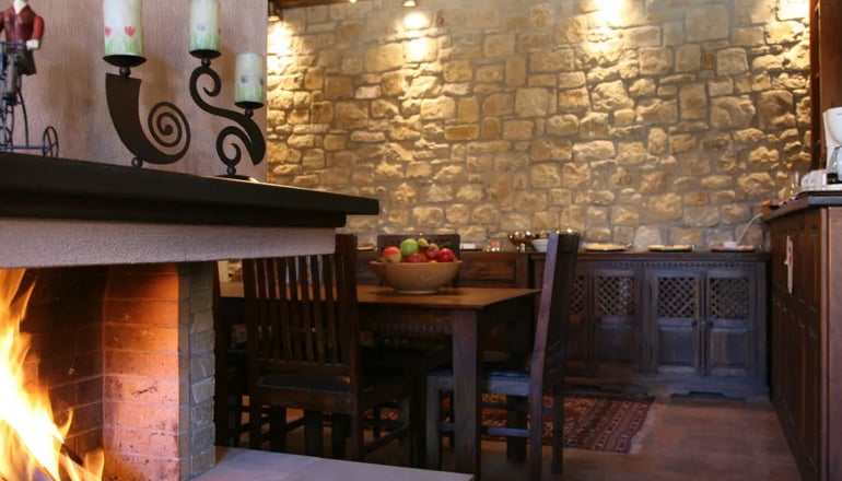 Τα Πέτρινα της Ελάτης