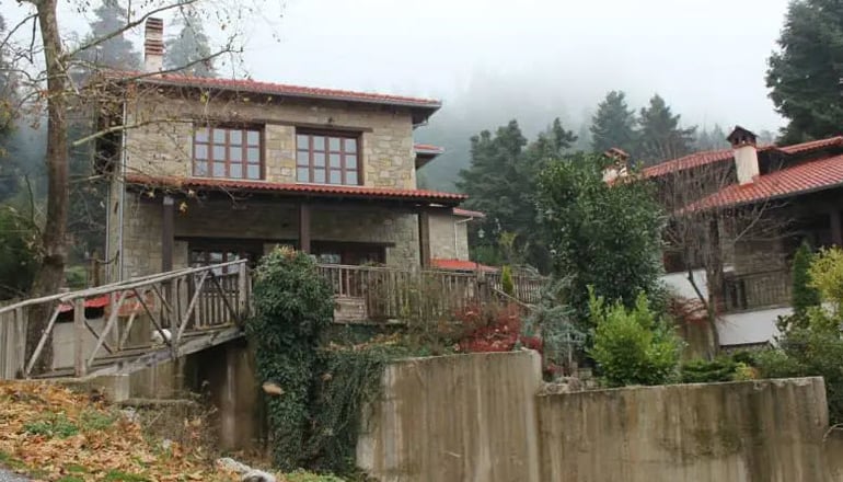 Τα Πέτρινα της Ελάτης