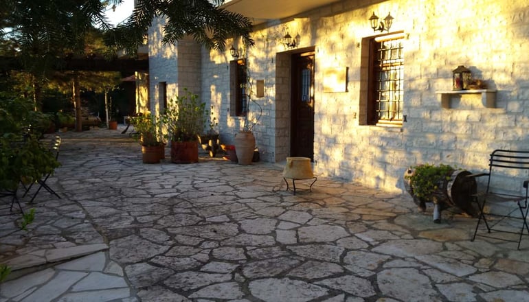 Παραδοσιακός Ξενώνας Μαρούσιω