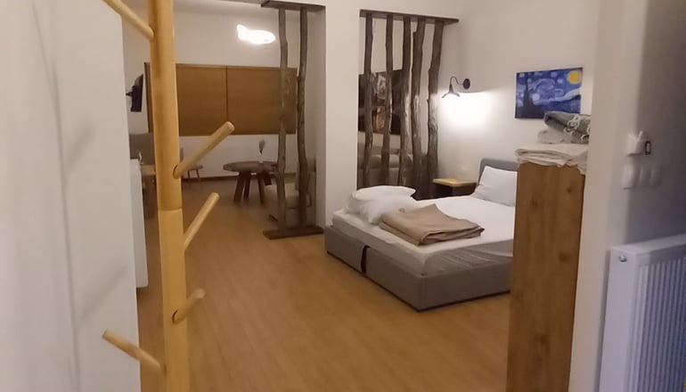 Το μπαλκόνι του Όρλιακα - Σπήλαιο, Γρεβενά