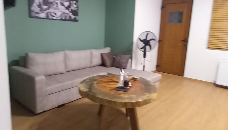 Το μπαλκόνι του Όρλιακα - Σπήλαιο, Γρεβενά