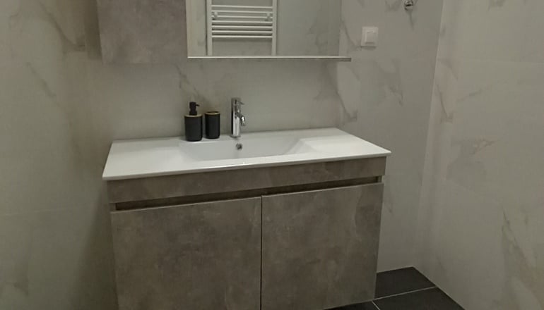 Το μπαλκόνι του Όρλιακα - Σπήλαιο, Γρεβενά