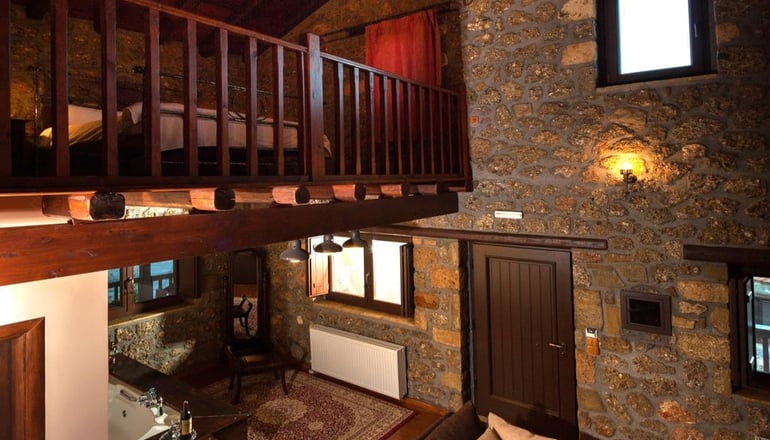 Ξενώνας Πέρα Αλώνια