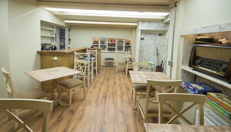 Ξενώνας Αλέξανδρος