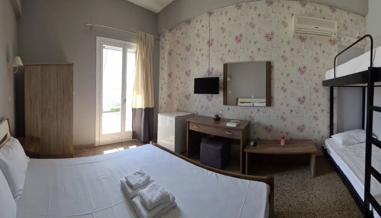 Θάλασσα Hotel