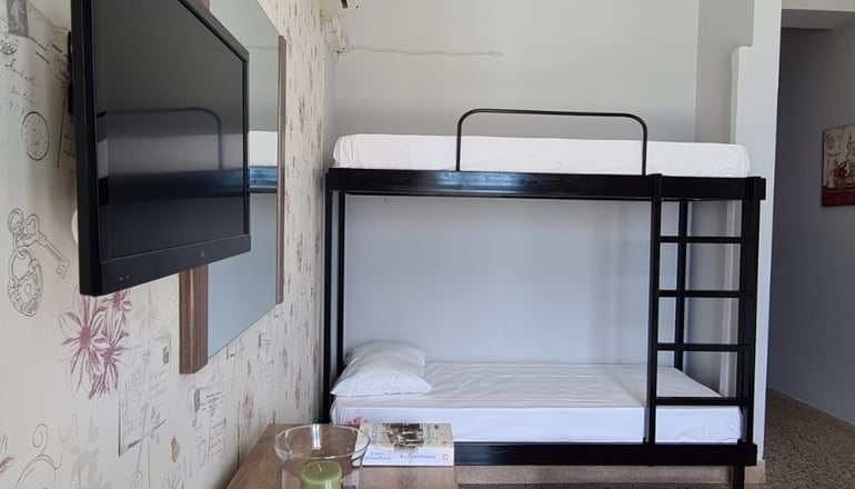 Θάλασσα Hotel