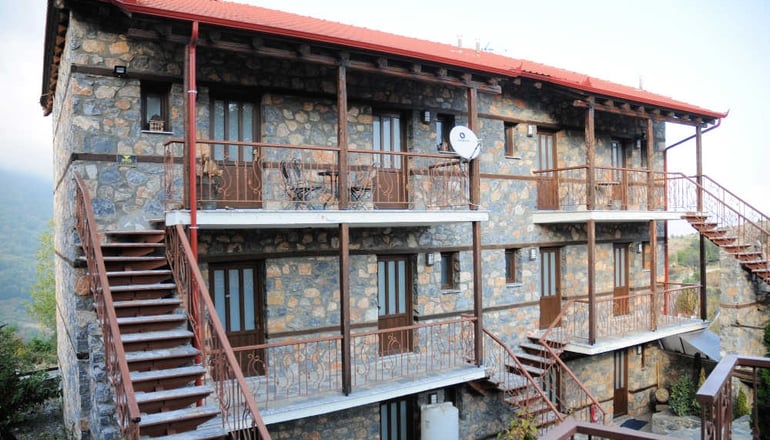 Ξενώνας Lilium Inn